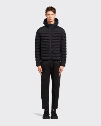 Aktivní vycpaná bunda z materiálu Re-Nylon