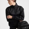 Bavlněná fleecová mikina s polovičním zipem a detaily z materiálu Re-Nylon Bavlněná fleecová mikina s polovičním zipem a detaily z materiálu Re-Nylon
