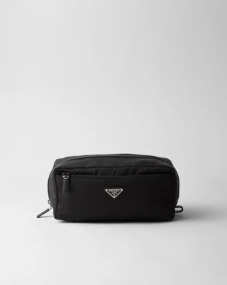 Cestovní taška z materiálu Re-Nylon a kůže Saffiano