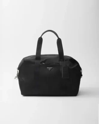 Cestovní taška z materiálu Re-Nylon a kůže Saffiano