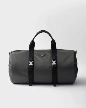 Cestovní taška z materiálu Re-Nylon a kůže Saffiano