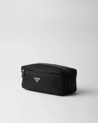 Cestovní taška z materiálu Re-Nylon a kůže Saffiano