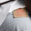Džíny s pěti kapsami z vypraného denimu Džíny s pěti kapsami z vypraného denimu