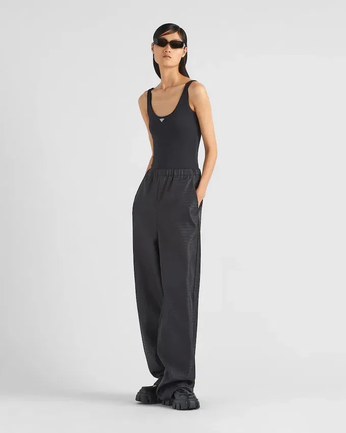 Elastické jerseyové body Elastické jerseyové body