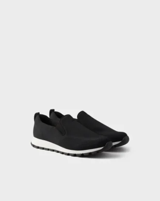 Elastické pletené slip-on tenisky
