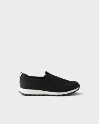 Elastické pletené slip-on tenisky