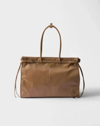 Extra velká kožená kabelka Prada Bonnie