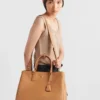 Extra velká kožená taška Prada Buckle