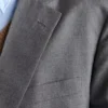 Jednořadý hedvábný oblek Jednořadý hedvábný oblek