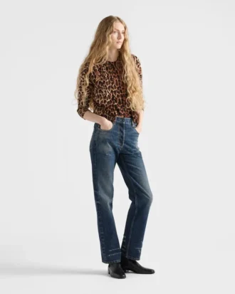 Kašmírový svetr s krátkými rukávy a potiskem