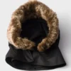 Kapuce z materiálu Re-Nylon a ovčí kůže Kapuce z materiálu Re-Nylon a ovčí kůže