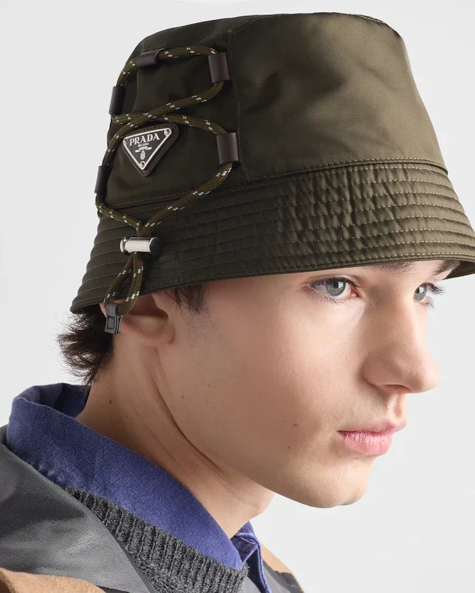 Klobouk Prada Speedrock Re-Nylon Klobouk Prada Speedrock Re-Nylon