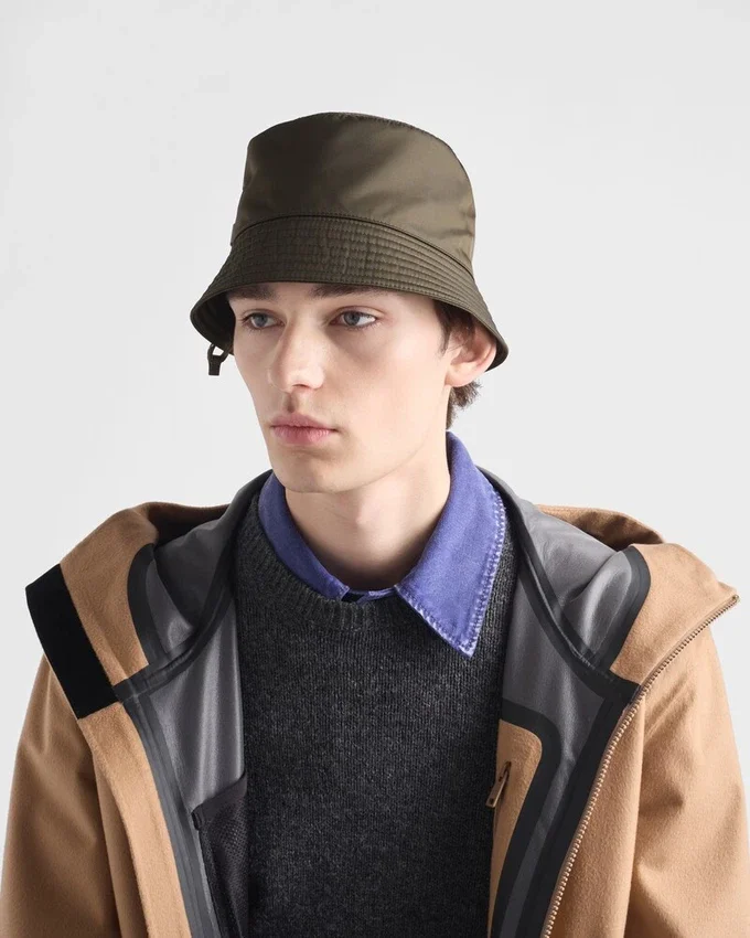 Klobouk Prada Speedrock Re-Nylon Klobouk Prada Speedrock Re-Nylon