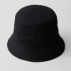 Klobouk typu bucket hat z drillu Klobouk typu bucket hat z drillu