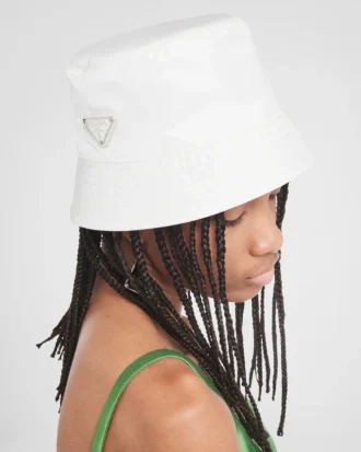 Klobouk typu bucket hat z materiálu Re-Nylon