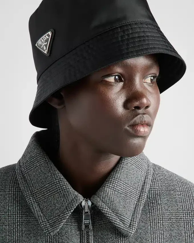 Klobouk typu bucket hat z materiálu Re-Nylon Klobouk typu bucket hat z materiálu Re-Nylon