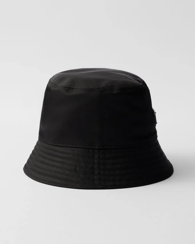 Klobouk typu bucket hat z materiálu Re-Nylon Klobouk typu bucket hat z materiálu Re-Nylon