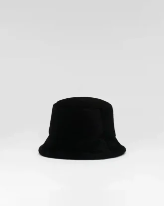 Klobouk typu bucket hat z ovčí kůže
