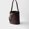 Kožená kabelka Prada Buckle s páskem Kožená kabelka Prada Buckle s páskem