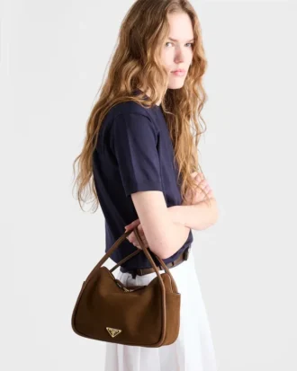 Kožená kabelka Prada Darling