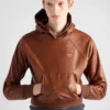 Kožená mikina s kapucí Kožená mikina s kapucí