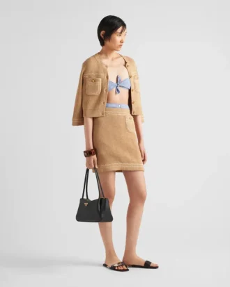 Kožená taška přes rameno Prada Darling Medium