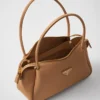 Kožená taška přes rameno Prada Darling Medium Kožená taška přes rameno Prada Darling Medium