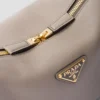 Kožená taška přes rameno Prada Darling Medium Kožená taška přes rameno Prada Darling Medium