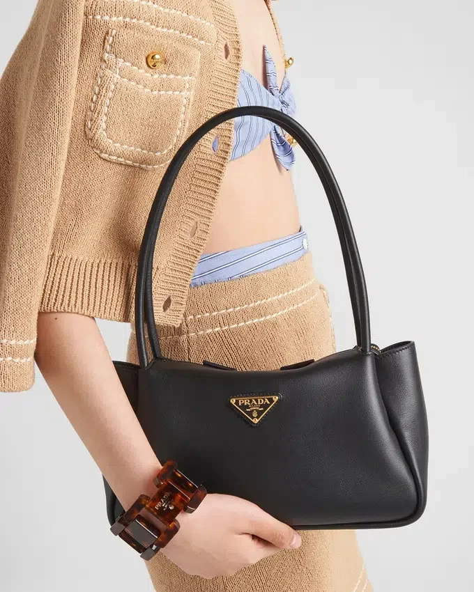 Kožená taška přes rameno Prada Darling Medium Kožená taška přes rameno Prada Darling Medium