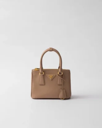 Kožená taška Prada Galleria Mini Saffiano