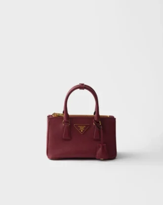 Kožená taška Prada Galleria Mini Saffiano