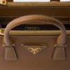 Kožená taška Prada Galleria Mini Saffiano Kožená taška Prada Galleria Mini Saffiano