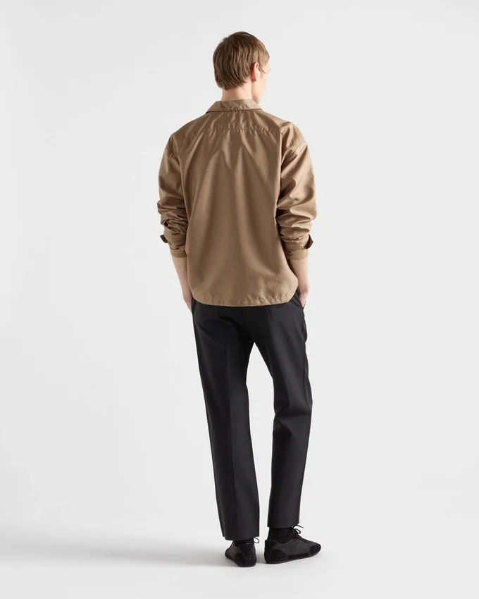 Košile Re-Nylon se zipem Košile Re-Nylon se zipem