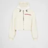 Krátká bunda z dvojitého fleece