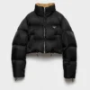 Krátká péřová bunda z materiálu Re-Nylon Krátká péřová bunda z materiálu Re-Nylon