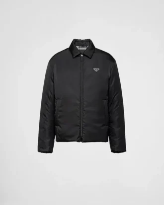 Krátká péřová bunda z materiálu Re-Nylon