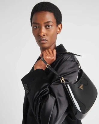 Lakovaná kabelka Prada Cleo