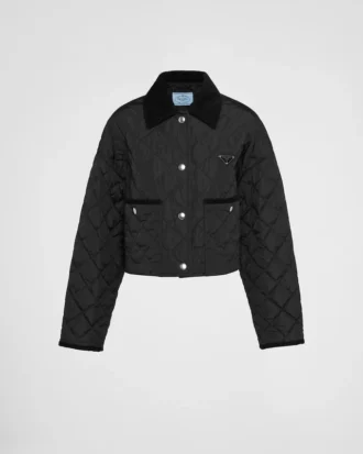Lehká zkrácená bunda z materiálu Re-Nylon