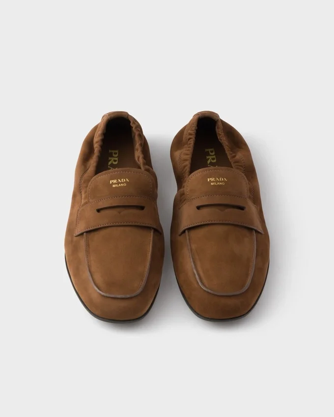 Loafery Shuffle z nubukové kůže Loafery Shuffle z nubukové kůže