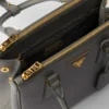 Malá kožená taška Prada Galleria z kůže Saffiano Malá kožená taška Prada Galleria z kůže Saffiano