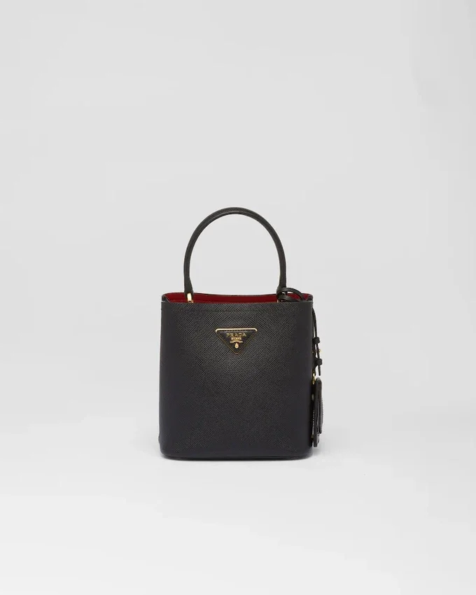 Malá kožená taška Prada Panier z kůže Saffiano Malá kožená taška Prada Panier z kůže Saffiano