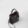 Malá kožená taška Prada Panier z kůže Saffiano Malá kožená taška Prada Panier z kůže Saffiano