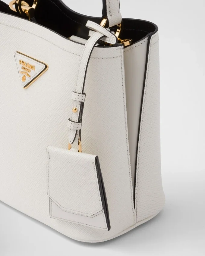 Malá kožená taška Prada Panier z kůže Saffiano Malá kožená taška Prada Panier z kůže Saffiano