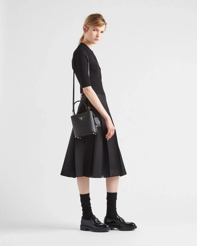 Malá kožená taška Prada Panier z kůže Saffiano Malá kožená taška Prada Panier z kůže Saffiano