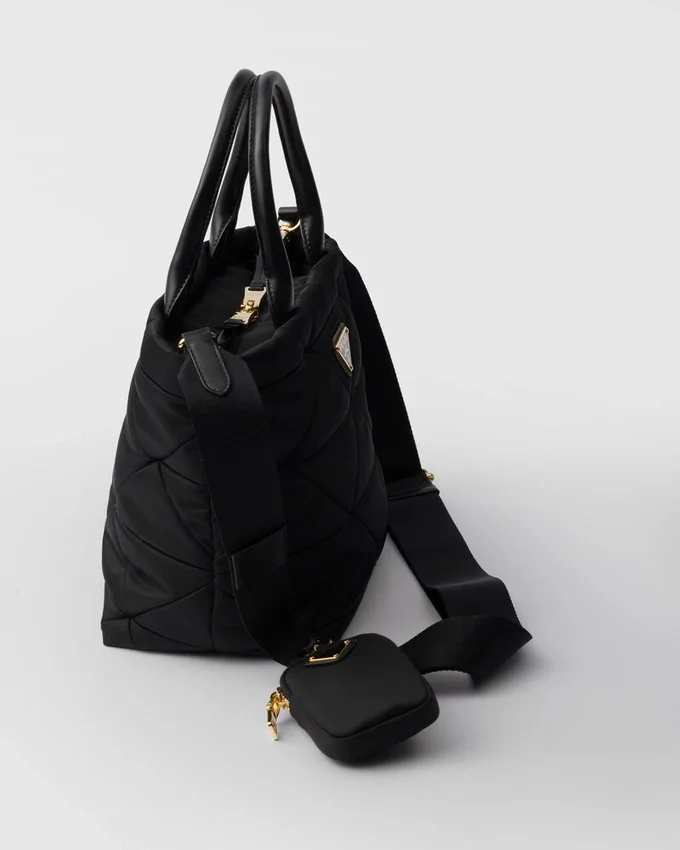 Malá polstrovaná taška Re-Nylon Malá polstrovaná taška Re-Nylon