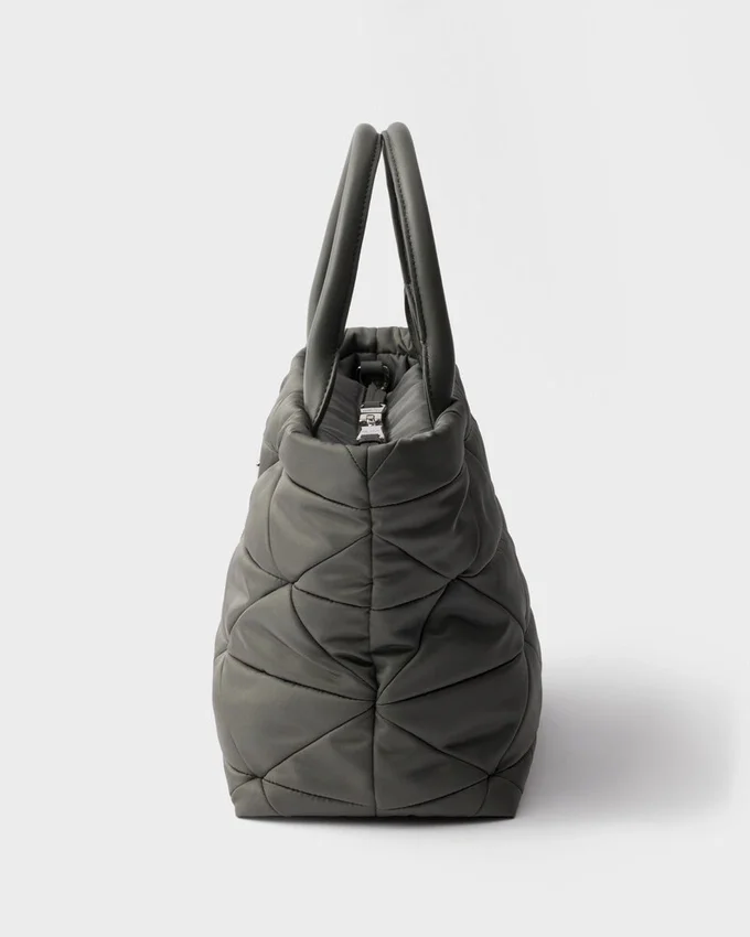 Malá polstrovaná taška Re-Nylon Malá polstrovaná taška Re-Nylon