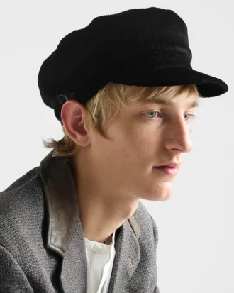 Manšestrová čepice typu newsboy