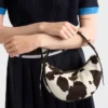 Mini kabelka Prada Arqua z potištěné kůže Mini kabelka Prada Arqua z potištěné kůže
