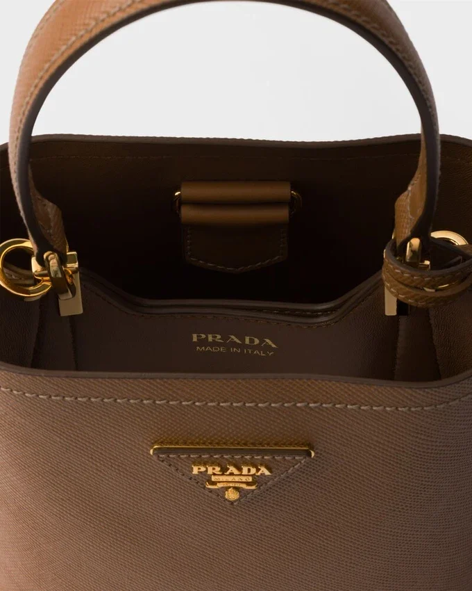 Mini taška Prada Panier z kůže Saffiano Mini taška Prada Panier z kůže Saffiano