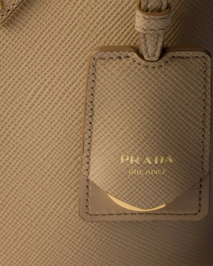 Mini taška Prada Panier z kůže Saffiano Mini taška Prada Panier z kůže Saffiano